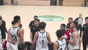 回顾徐昕此前与杜锋吵架，今日面对旧主广东砍下13分11板3助3帽！